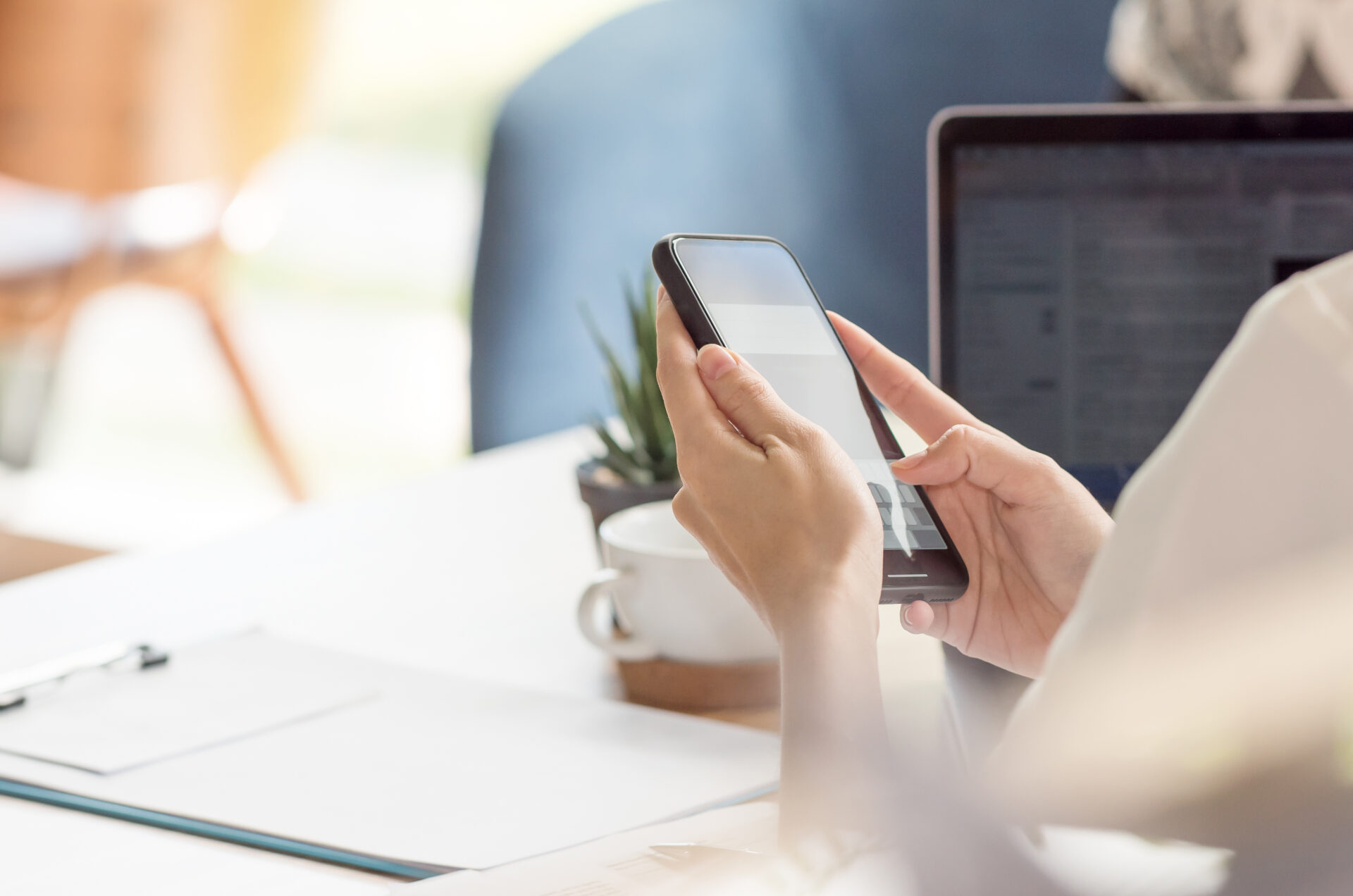 Mobile device and computer